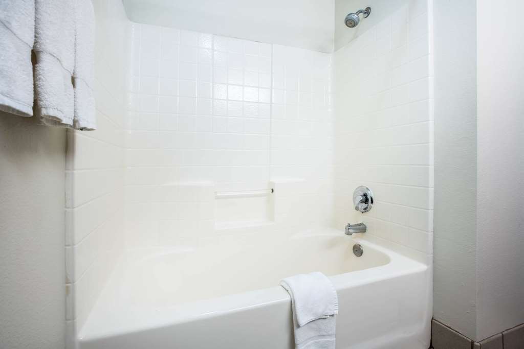 la quinta inn and suites by wyndham portland airport