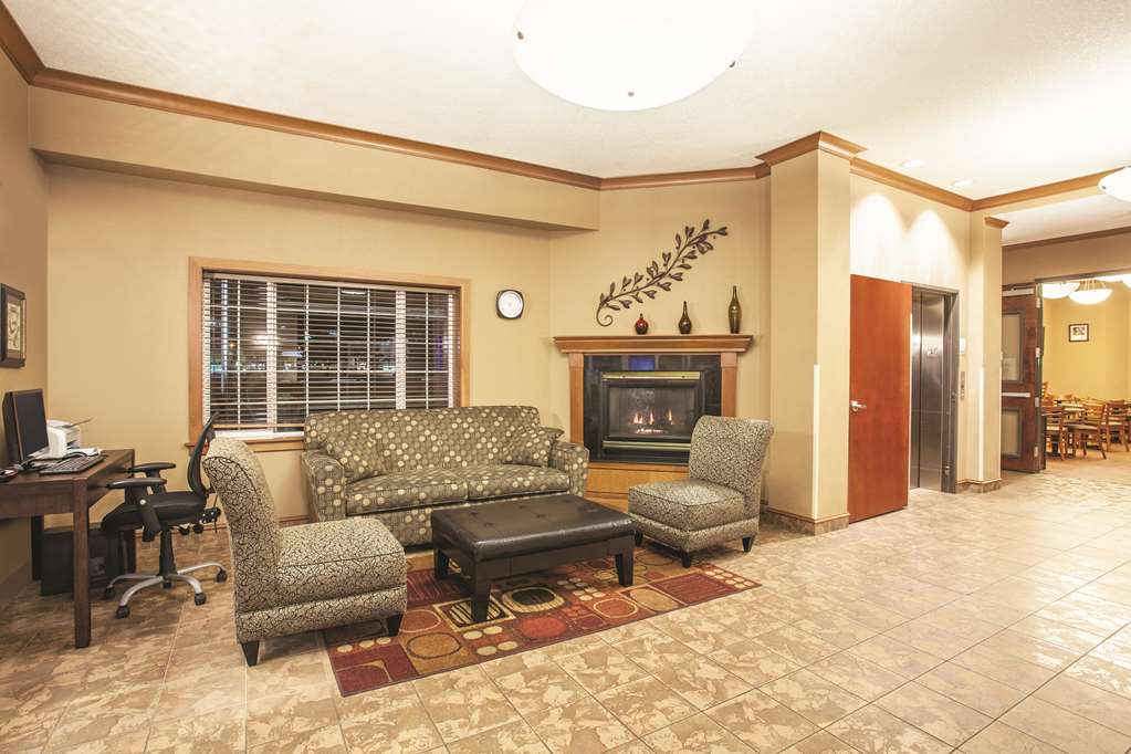 la quinta inn and suites by wyndham portland airport