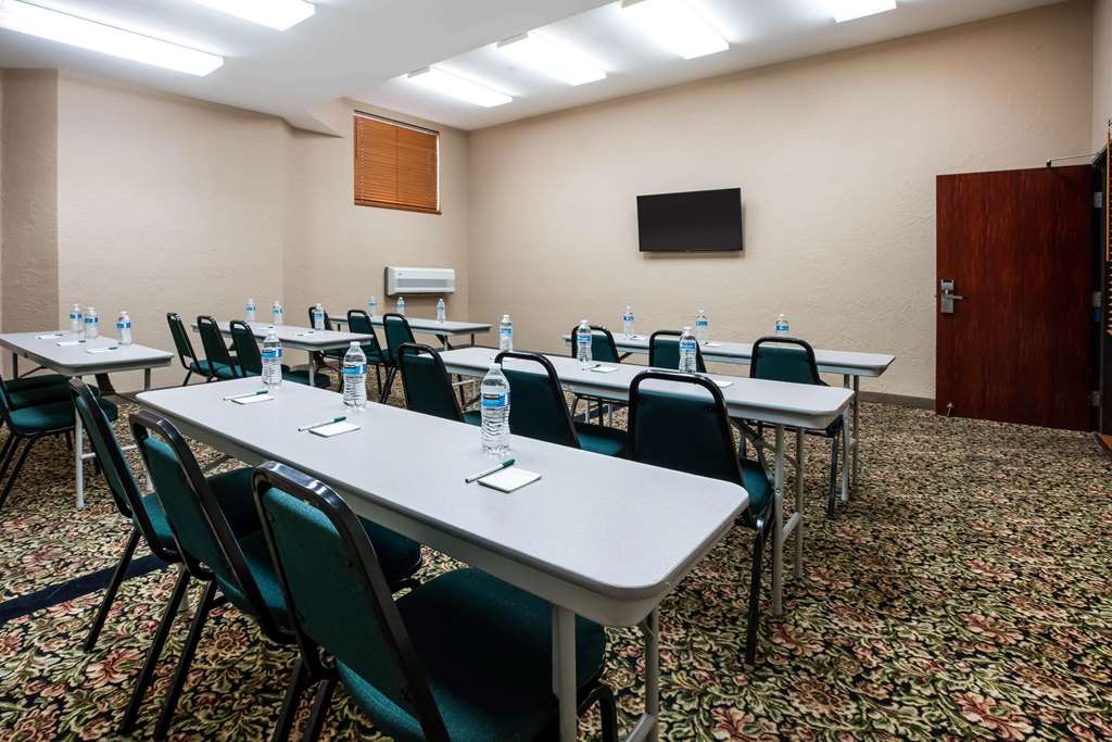 la quinta inn and suites by wyndham portland airport