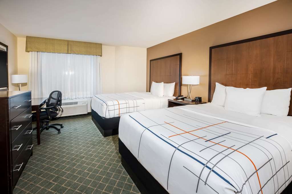 la quinta inn and suites by wyndham portland airport