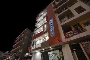 signature hotel noida 62