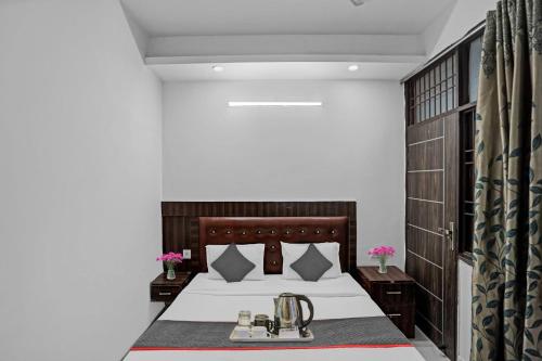 signature hotel noida 62