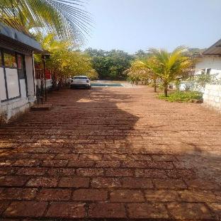 chandra villas resort