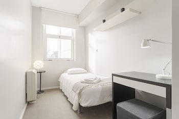 olala cosme apartments