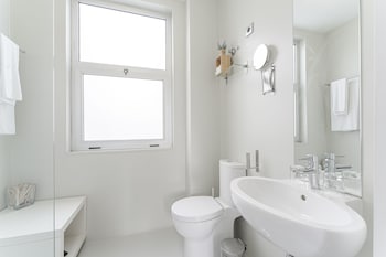 olala cosme apartments