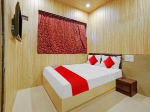 Hotel Yatri Inn Vashi Navi Mumbai,,3 star