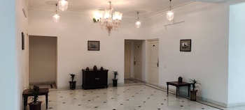 Pichola Lake Retreat,,3 star