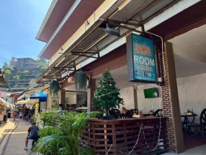 sabai house