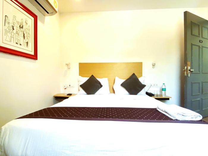 qotel comfort ip residency east delhi preet vihar