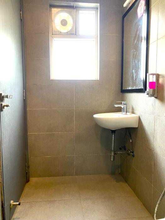 qotel comfort ip residency east delhi preet vihar