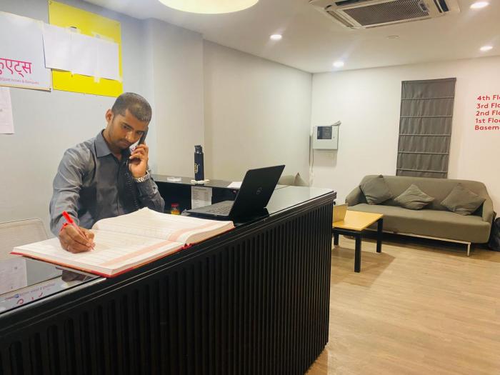 qotel comfort ip residency east delhi preet vihar