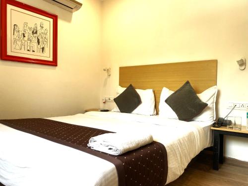qotel comfort ip residency east delhi preet vihar