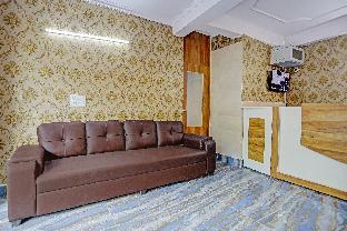 super sector 64 umen hotel nearby aadarsh pariksha kendra