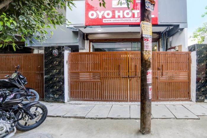 super sector 64 umen hotel nearby aadarsh pariksha kendra
