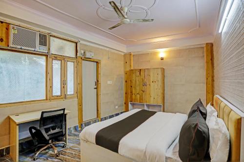 super sector 64 umen hotel nearby aadarsh pariksha kendra