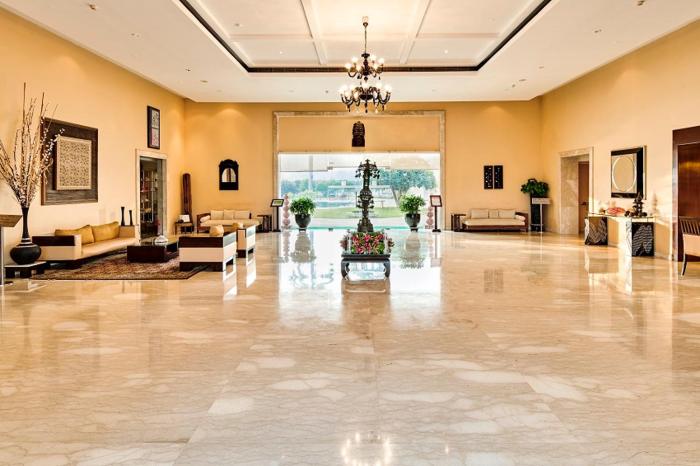 the lalit traveller khajuraho