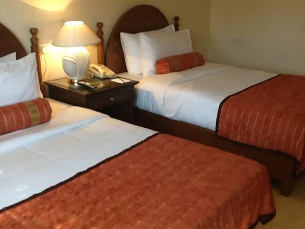 the lalit traveller khajuraho