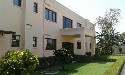 the lalit traveller khajuraho