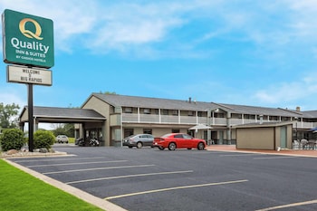 Quality Inn & Suites Big Rapids Near University,Big Rapids Township>>Big Rapids,3 star