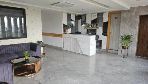 grace inn hotel dehradun