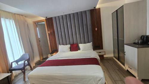 grace inn hotel dehradun