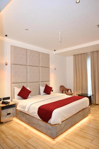 grace inn hotel dehradun