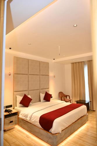 grace inn hotel dehradun