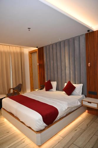 grace inn hotel dehradun