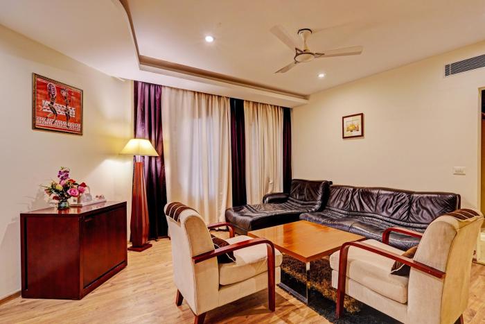 super townhouse oak hotel city mark gurgaon
