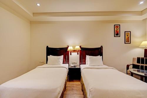 super townhouse oak hotel city mark gurgaon