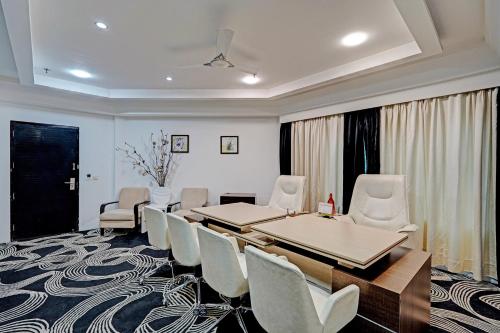 super townhouse oak hotel city mark gurgaon