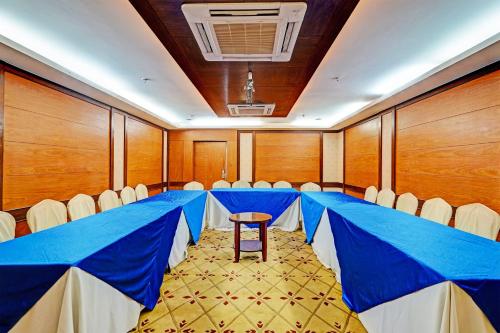 super townhouse oak hotel city mark gurgaon
