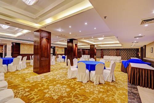 super townhouse oak hotel city mark gurgaon