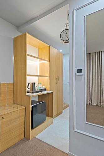 Yello Stays Itp,,5 star