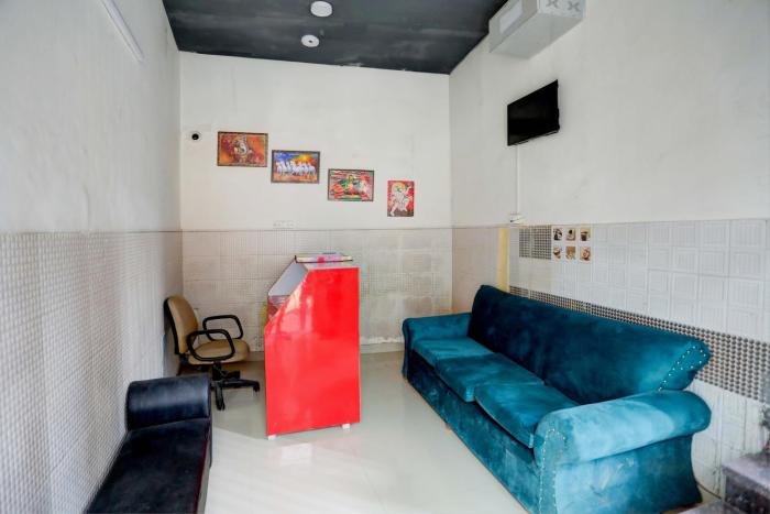 hotel o tilak hotel 24 sector 27 near by vinayak hospital gali no 6