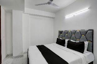 super collection o 24 7 hotel