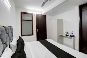 super collection o 24 7 hotel
