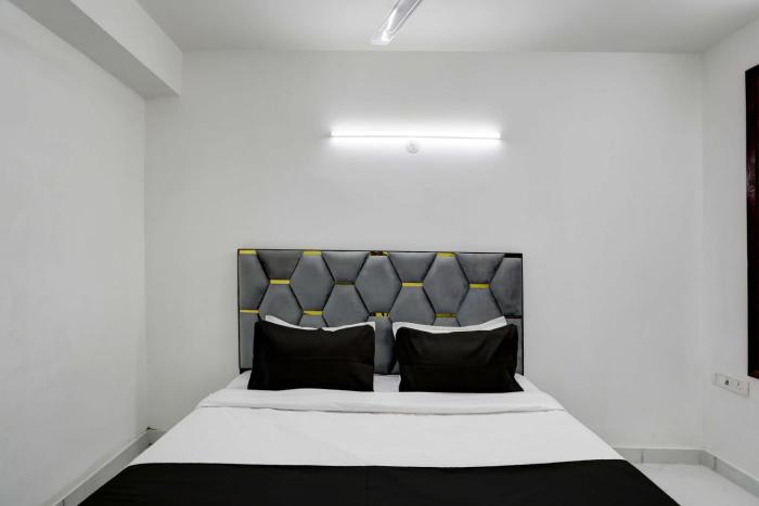 super collection o 24 7 hotel
