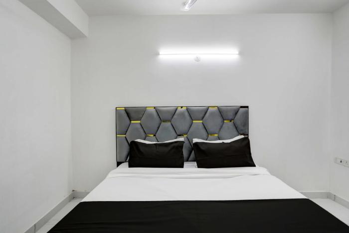 super collection o 24 7 hotel