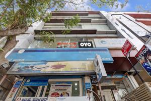 hotel o maruthi paradise netaji udyanavana park