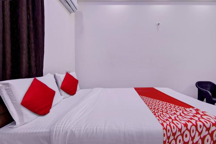 hotel o maruthi paradise netaji udyanavana park