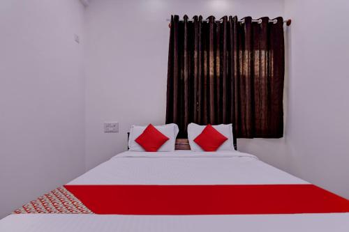 hotel o maruthi paradise netaji udyanavana park