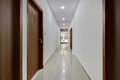 Hotel O Maruthi Paradise Netaji Udyanavana Park,,3 star