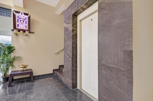 Hotel O Maruthi Paradise Netaji Udyanavana Park,,3 star