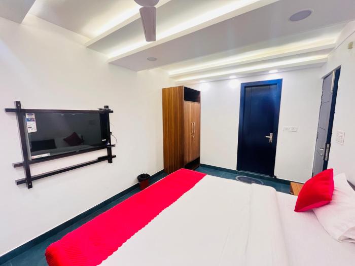 hotel green galaxy green park south delhi