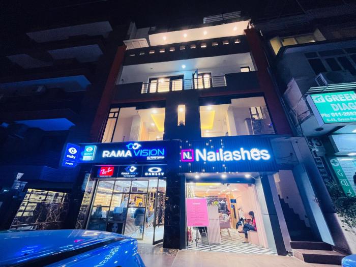 hotel green galaxy green park south delhi