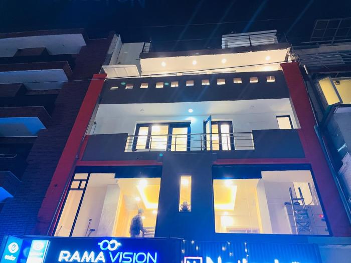 hotel green galaxy green park south delhi