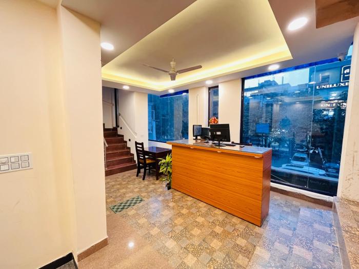 hotel green galaxy green park south delhi