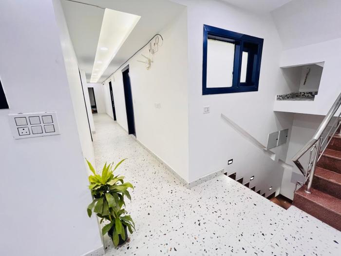 hotel green galaxy green park south delhi