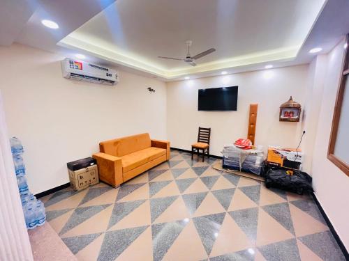 hotel green galaxy green park south delhi